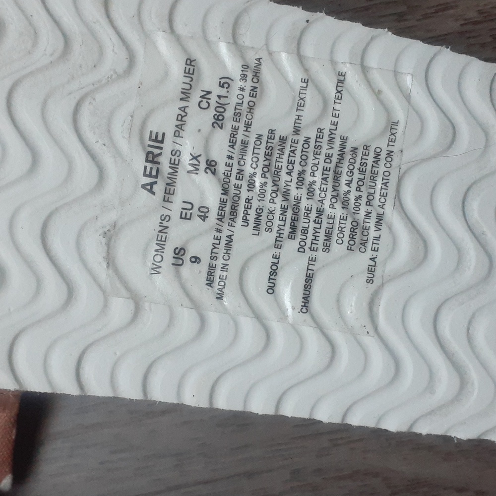 Aerie Spotted Sandals - Picture 5 of 6